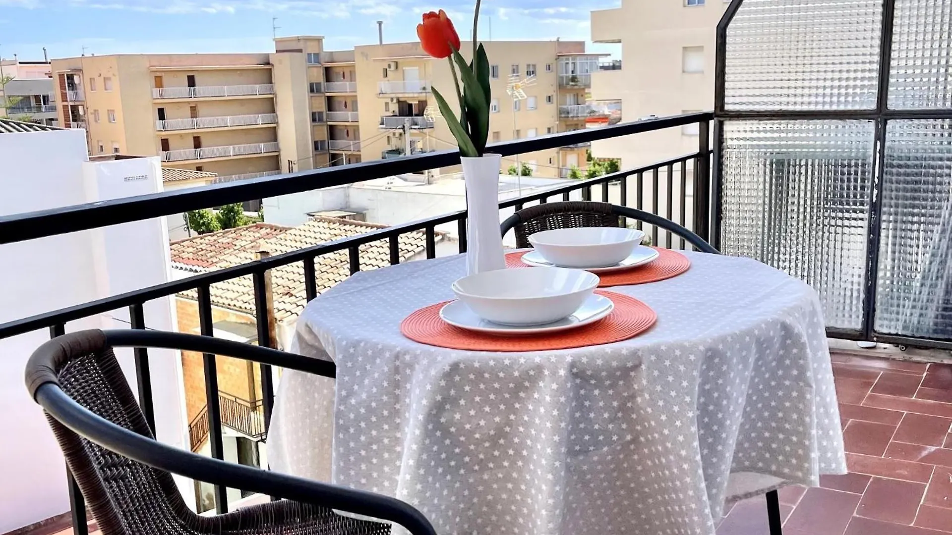 Apartbeach Bona Nova Junto Playa Y Climatizado Salou 0*,